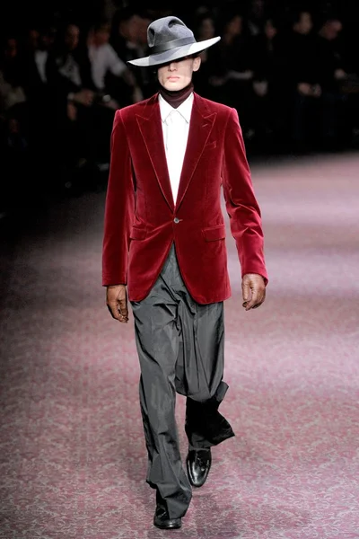 Look 41